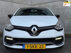 Renault Clio - 1.6 R.S. LEDER, AUTOMAAT, KEYLESS, PDC