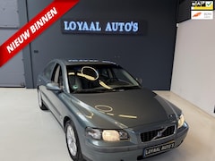 Volvo S60 - 2.4 | AUT | AIRCO | CRUISE | ELEK.RAMEN | APK | NAP