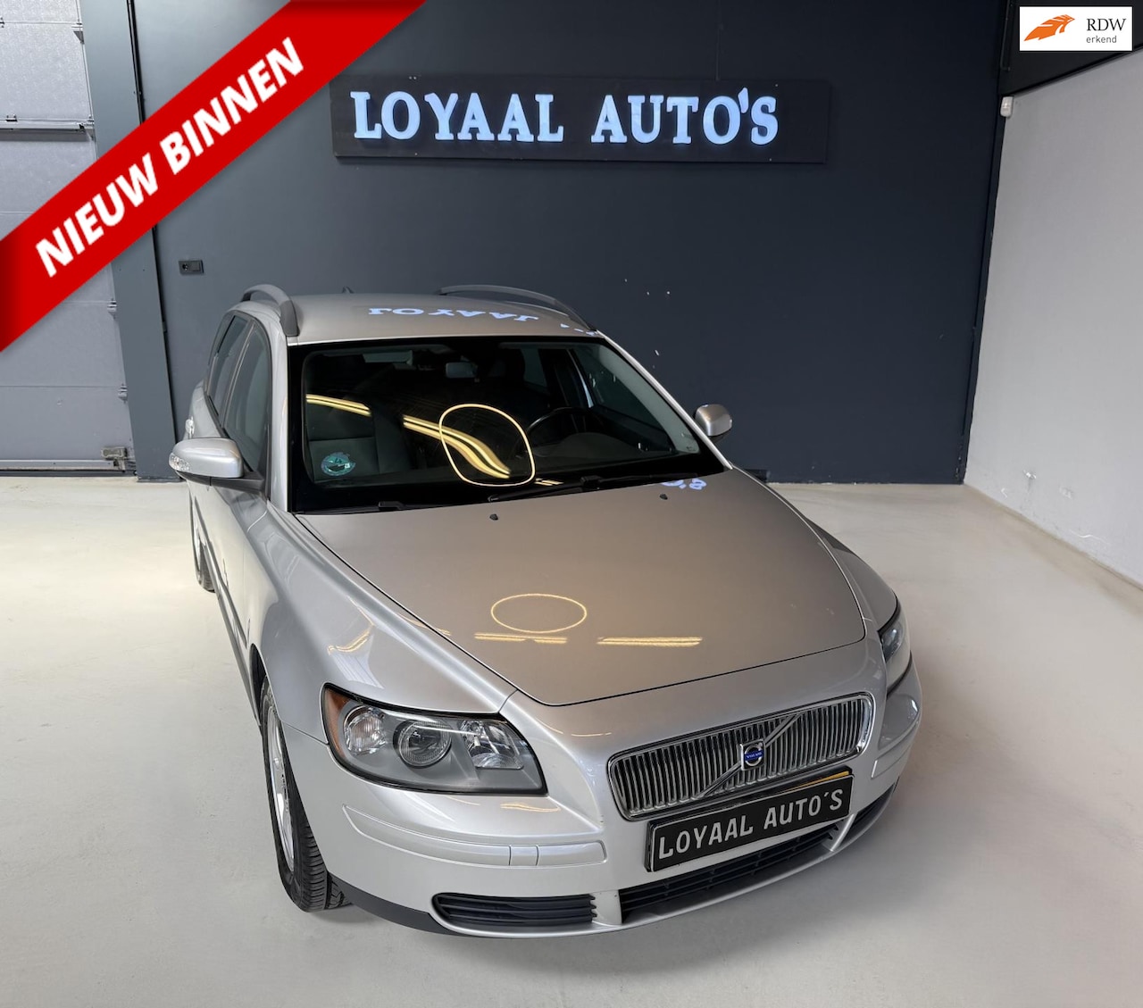 Volvo V50 - 1.8 | AIRCO | TREKHAAK | ELEK.RAMEN | STOELVERW | APK - AutoWereld.nl