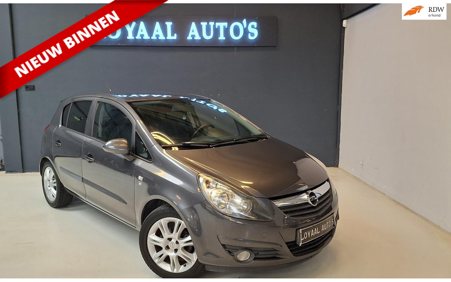 Opel Corsa - 1.2-16V '111' Edition | AIRCO | CRUISE | TREKHAAK | NAP | APK. - AutoWereld.nl