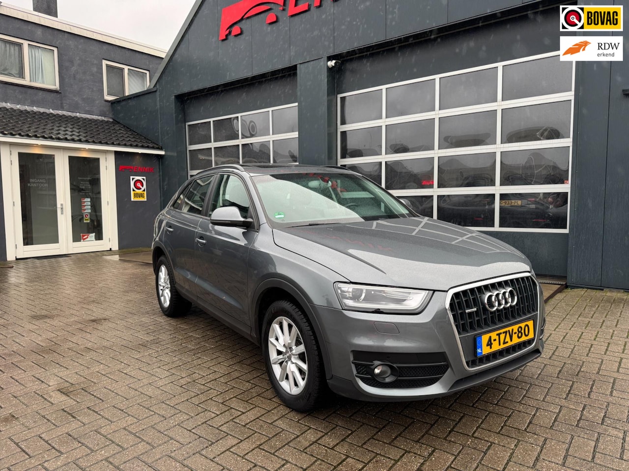 Audi Q3 - 2.0 TFSI quattro Pro Line S / Pano / Trekhaak / Keyless / XenonLed / Stoelverw / Dealer au - AutoWereld.nl