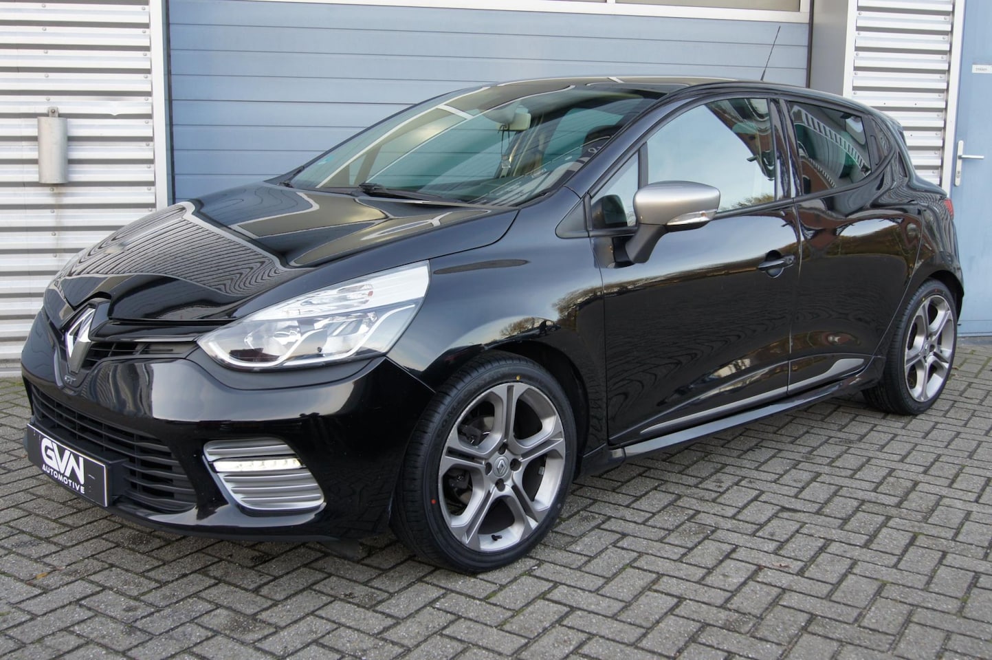 Renault Clio - 1.2 TCE 120 EDC GT • 2014 • Leder GT • R-Link • 17” LM • Noir Etoilé - AutoWereld.nl