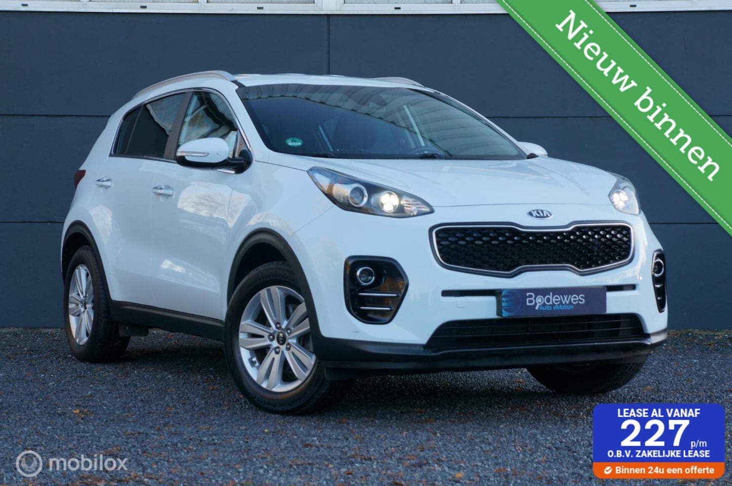 Kia Sportage - 1.6 GDI DynamicLine Leder Pakket Navi Cam Apps! - AutoWereld.nl
