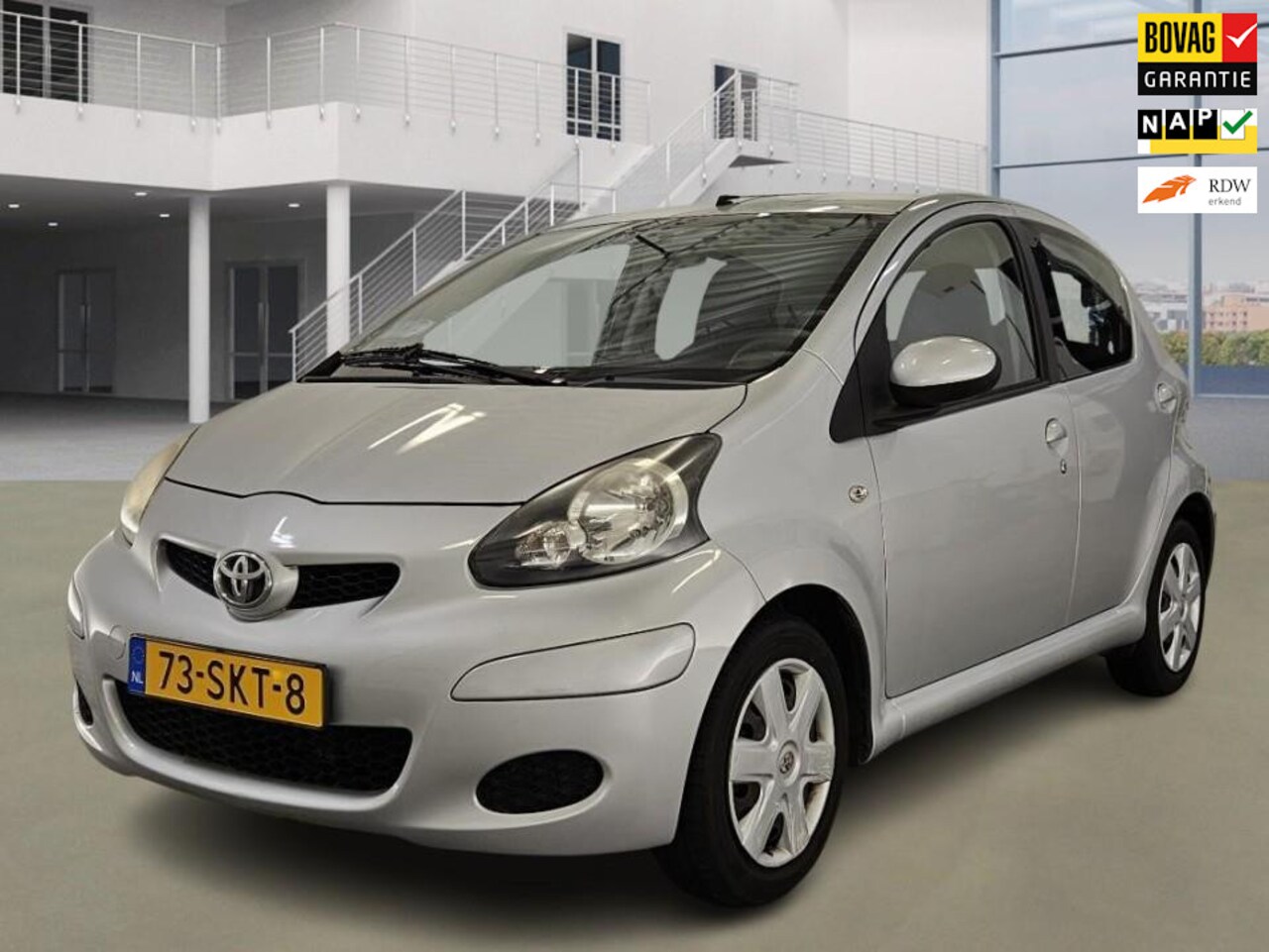 Toyota Aygo - 1.0-12V Comfort Navigator 66.400 km +NAP NL-auto - AutoWereld.nl