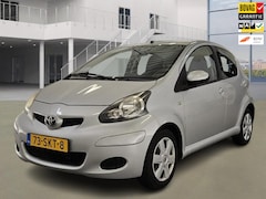 Toyota Aygo - 1.0-12V Comfort Navigator 66.400 km +NAP NL-auto