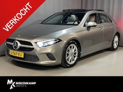 Mercedes-Benz A-klasse - 180 Business Solution Luxury 17"/Panoramadak/Elektrische stoelen + memory/Keyless/Trekhaak