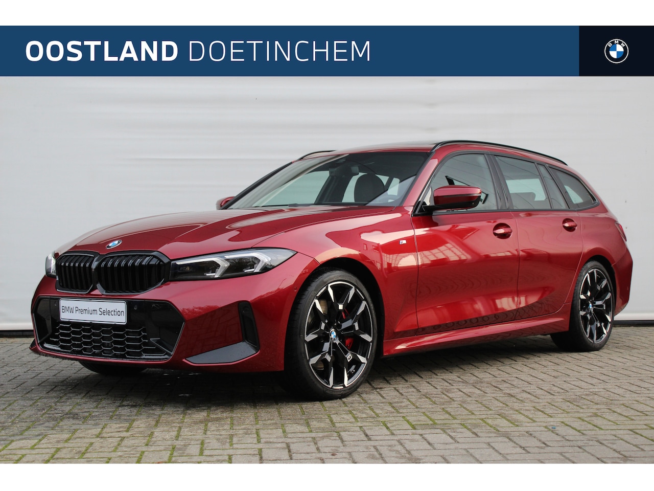 BMW 3-serie Touring - 330i xDrive High Executive M Sport Automaat / Panoramadak / Trekhaak / Sportstoelen / M Sp - AutoWereld.nl