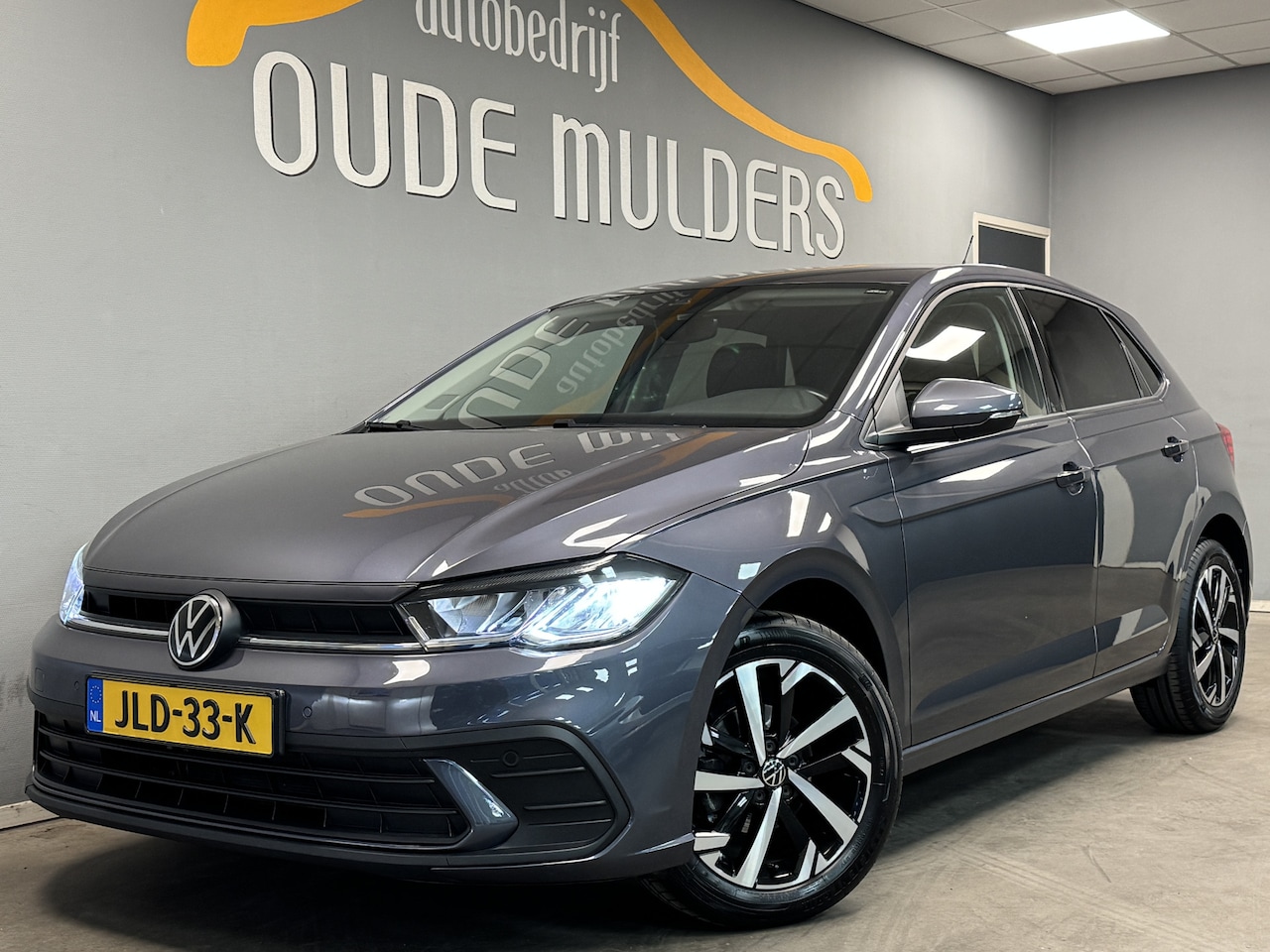 Volkswagen Polo - 1.0 Parkeersensoren/Stoelverwarming/ACC - AutoWereld.nl
