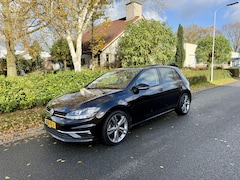 Volkswagen Golf - 1.5 TSI DSG 150PK R-Line•Pano•Navi•Camera