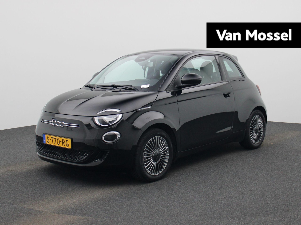 Fiat 500 - RED 42 kWh NAVIGATIE | CLIMATE CONTROL | APPLE CARPLAY | CRUISE CONTROL | DAB RADIO | - AutoWereld.nl