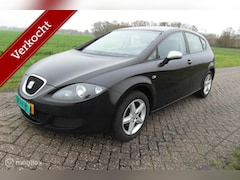 SEAT Leon - 1.6 Active Style 102 pk nette auto veel vernieuwd