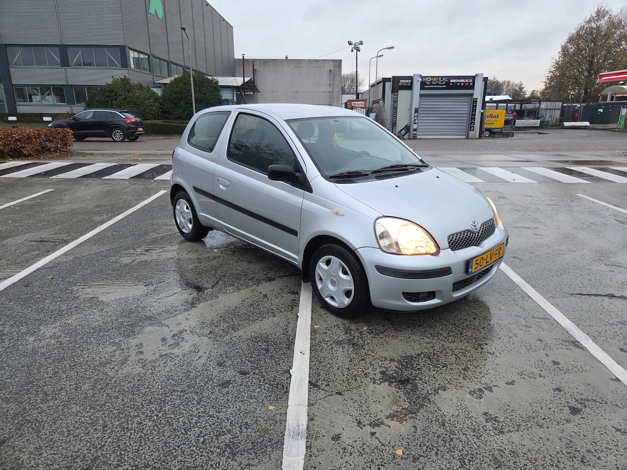 Toyota Yaris - 1.3 VVT-i Terra - AutoWereld.nl