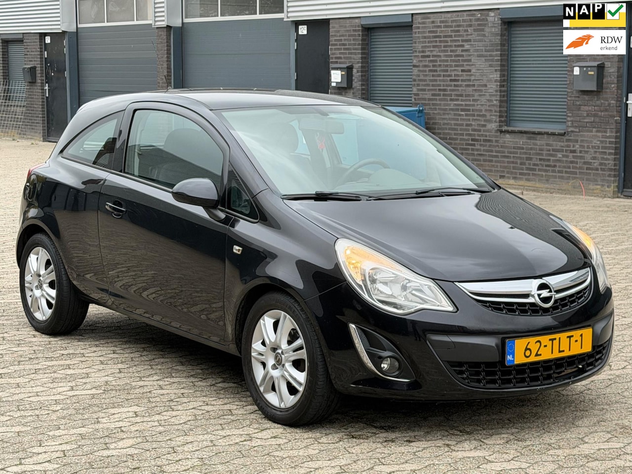 Opel Corsa - 1.2 EcoFlex Edition LPG G3 AIRCO CRUISE NIEUW APK - AutoWereld.nl