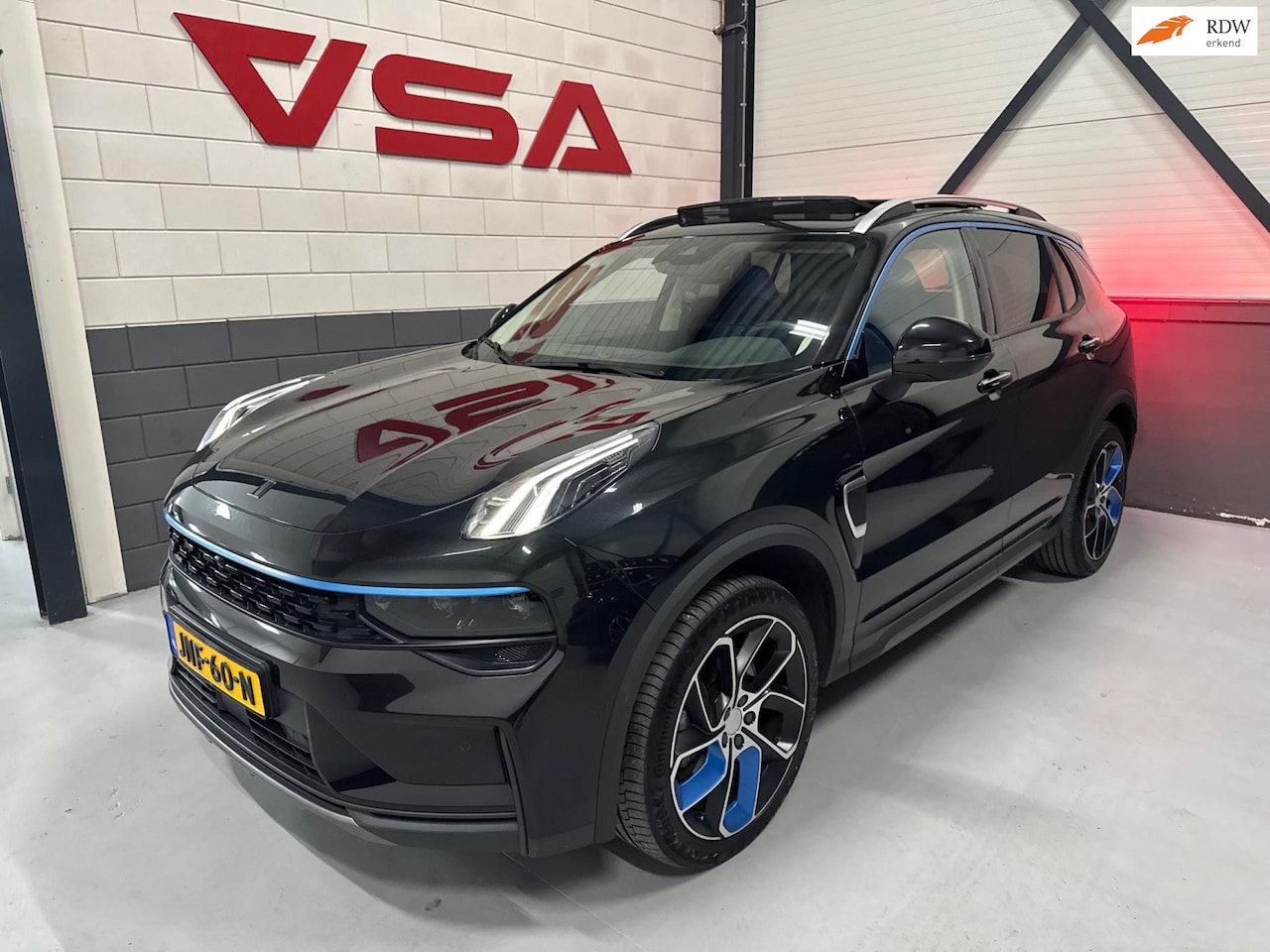 Lynk & Co 01 - 1.5 plug-in Hybrid|262PK|Pano|360graddn camera|Adaptive cruise| memory seat|Carplay|DAB|Vi - AutoWereld.nl