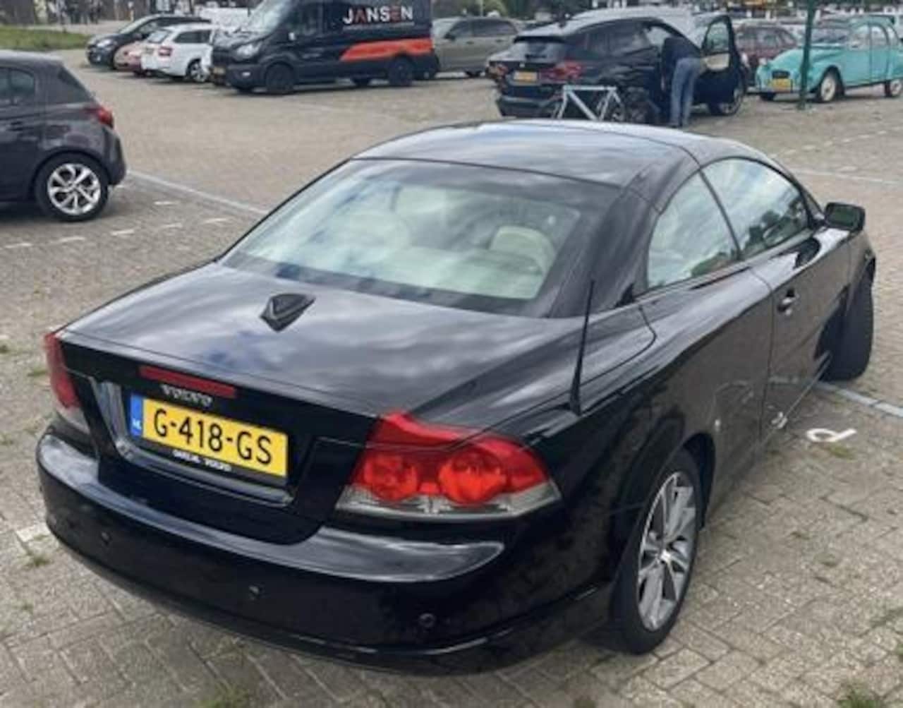 Volvo C70 Convertible - 2.4i Summum 2.4i 170pk Summum, Automaat, Leder, Xenon, Navigatie,Stoelverwarming, Lage km stand, Bijte - AutoWereld.nl
