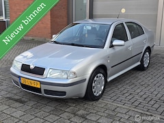Skoda Octavia - 1.6 Comfort✅️Apk✅️Airco✅️
