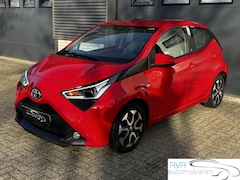 Toyota Aygo - 1.0 VVT-i CAMERA / CRUISE / NAVI