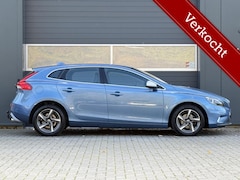 Volvo V40 - 2.0 D2 R-Design D4tune 190pk Navi Leder Trekhaak