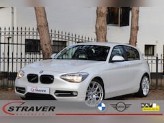 BMW 1-serie - 114i Business |PDC achter |Voorstoelen verwarmd|Apple Carplay |Glas coating