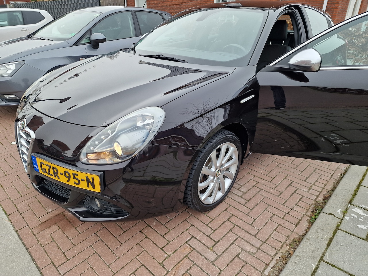Alfa Romeo Giulietta - 1.4 T Distinctive - AutoWereld.nl