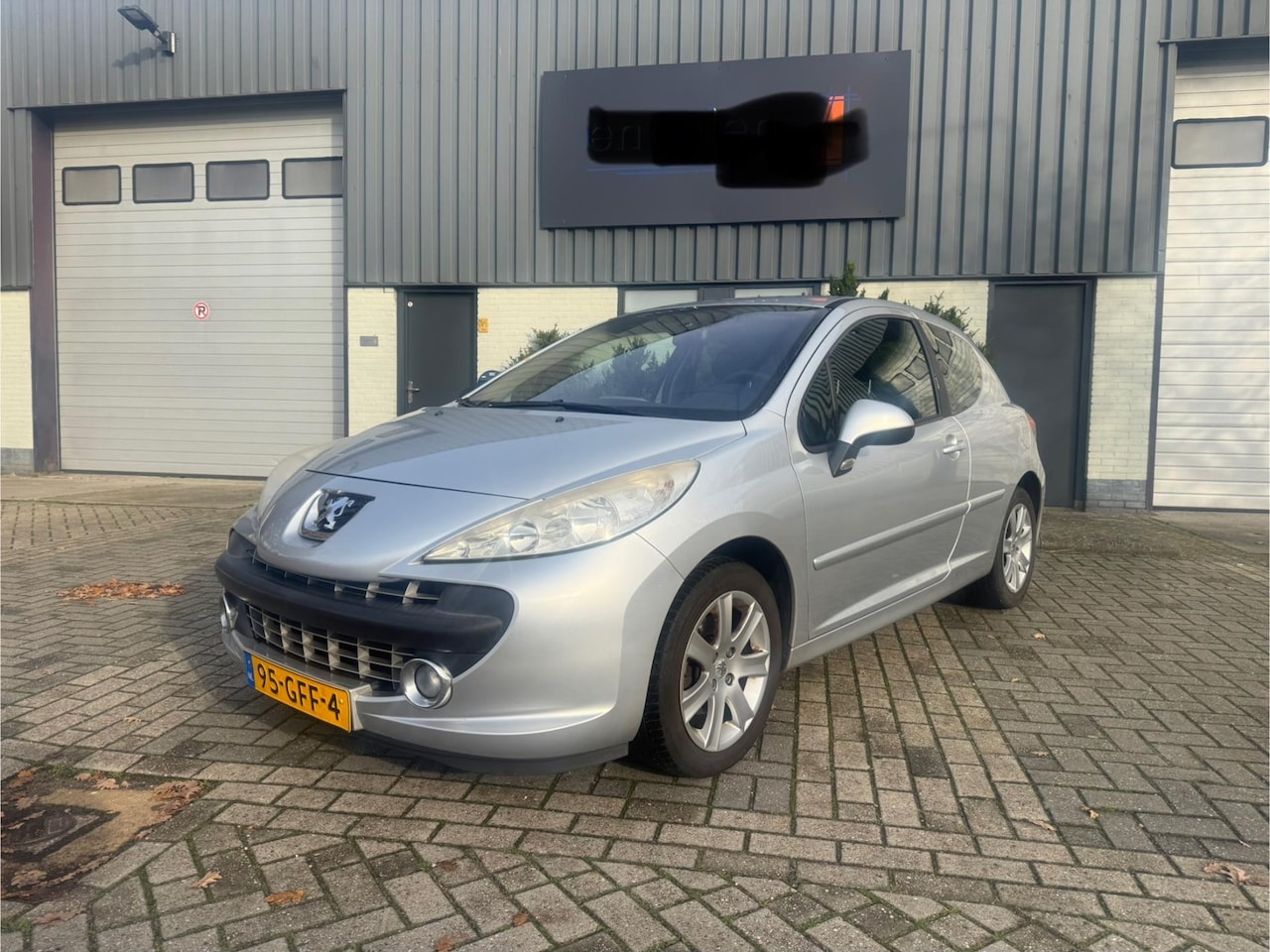Peugeot 207 - 1.6 VTi XS Pack 1.6 VTi XS Pack - AutoWereld.nl