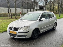 Volkswagen Polo - 1.9 TDI Optive*AIRCO*ELEK. RAMEN