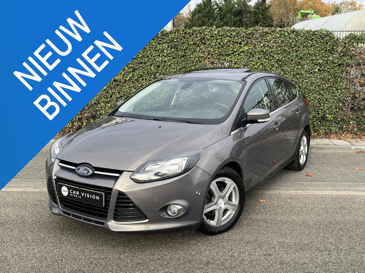 Ford Focus - 1.0 EcoBoost Titanium * Dakje * Cruise * Nieuwe Distributie * Garantie - AutoWereld.nl