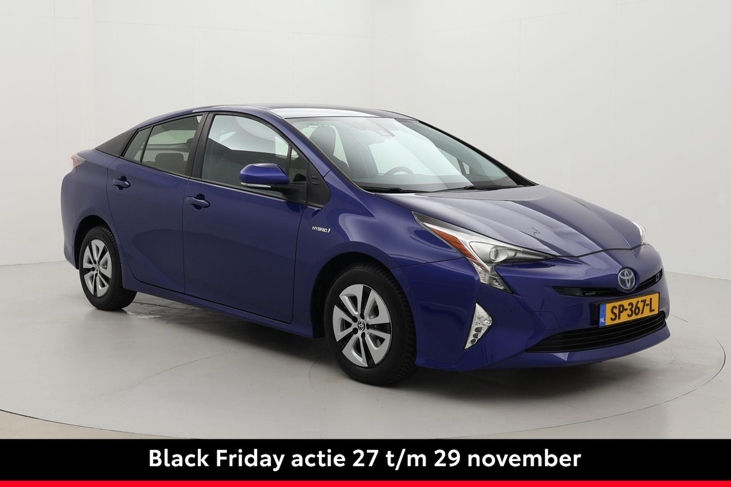 Toyota Prius - 1.8 Hybrid Executive | Navigatie | Dodehoek detectie | Head-up display | JBL | Stoelverwar - AutoWereld.nl