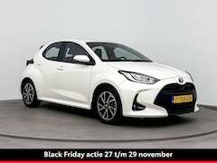 Toyota Yaris - 1.5 Hybrid Dynamic | Trekhaak | Clima | Camera | Dealer onderhouden