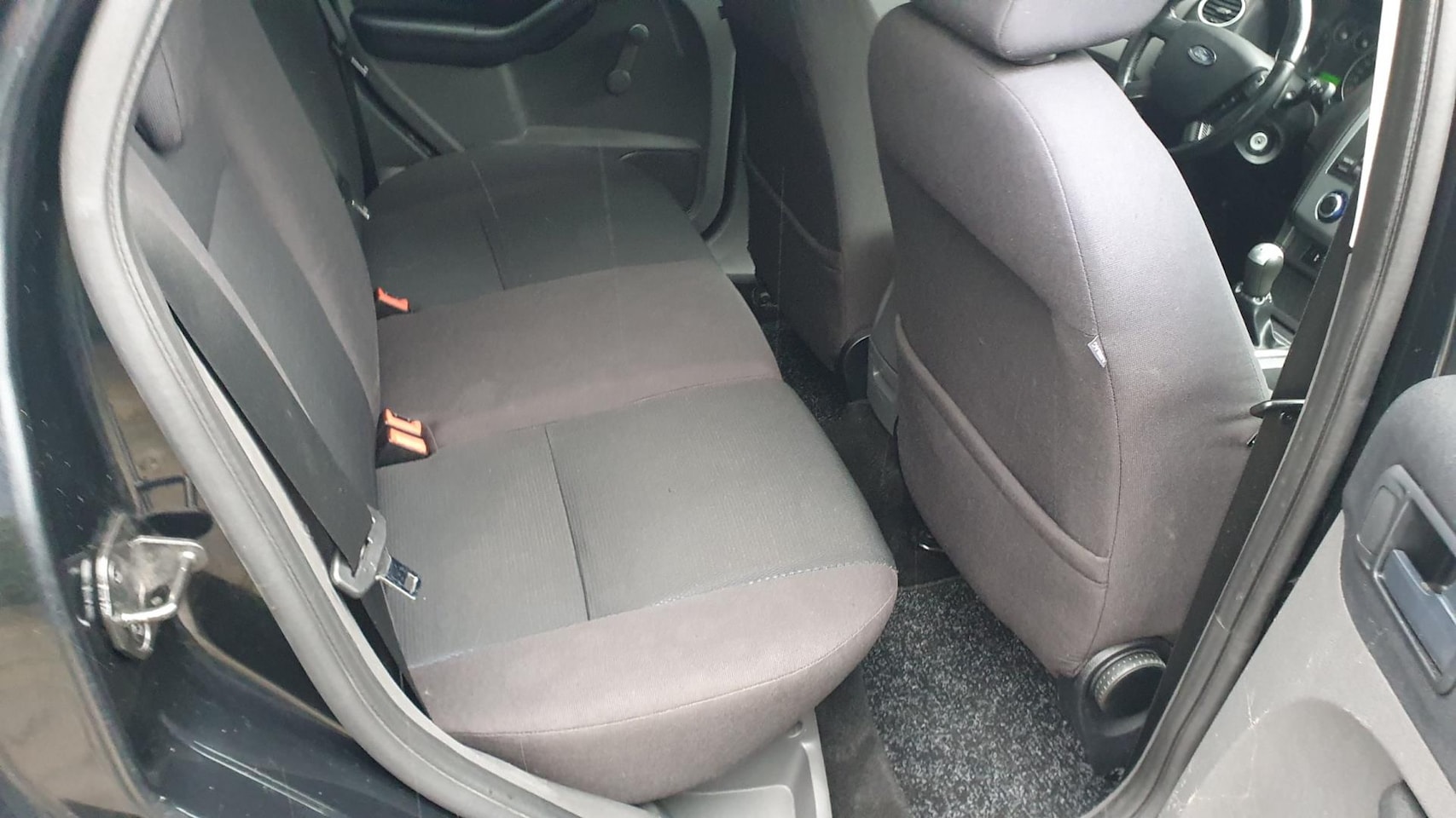 Ford Focus - 1.6-16V First Edition *LEES TEKST*