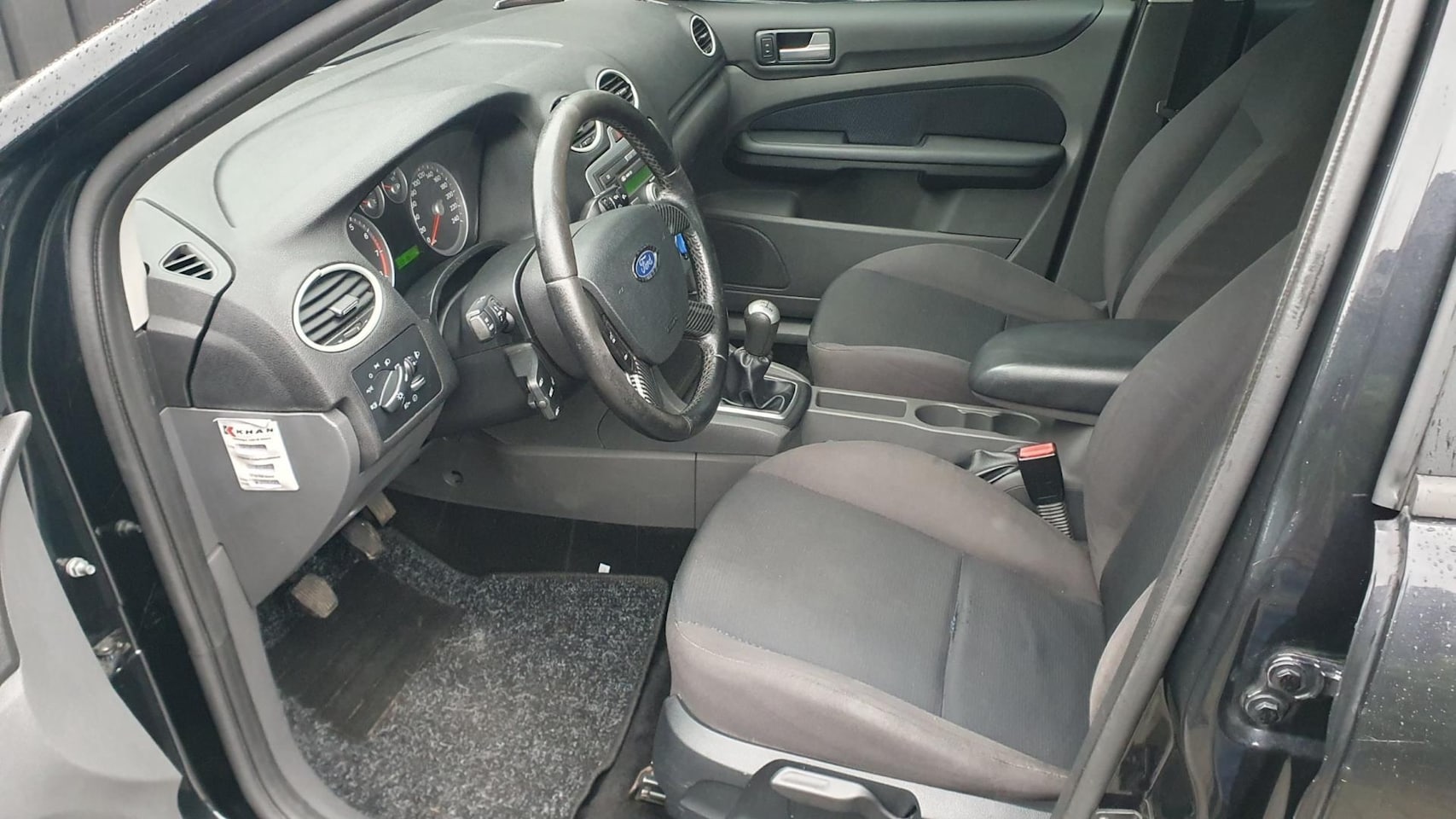 Ford Focus - 1.6-16V First Edition *LEES TEKST*