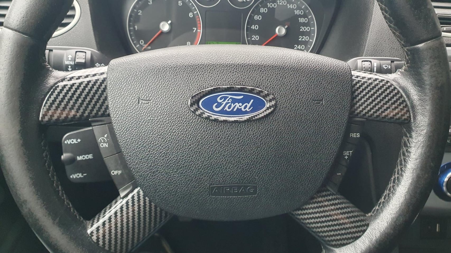 Ford Focus - 1.6-16V First Edition *LEES TEKST*