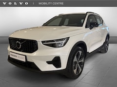Volvo XC40 - B4 Plus Dark | Trekhaak | H&K Audio