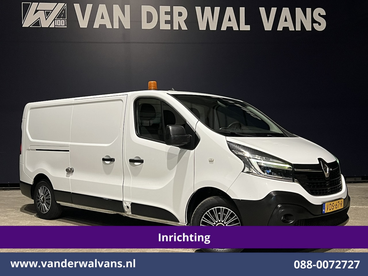 Renault Trafic - 2.0 dCi 120pk L2H1 Inrichting Euro6 Airco | Omvormer | Camera | Navigatie | LED | Trekhaak - AutoWereld.nl