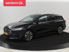 Ford Focus - 1.0 EcoBoost Hybrid Titanium X | Automaat | Trekhaak | Stoelverwarming | Adaptive cruise |