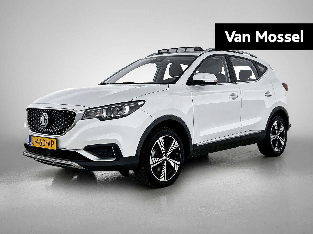 MG ZS - Luxury 45 kWh - AutoWereld.nl