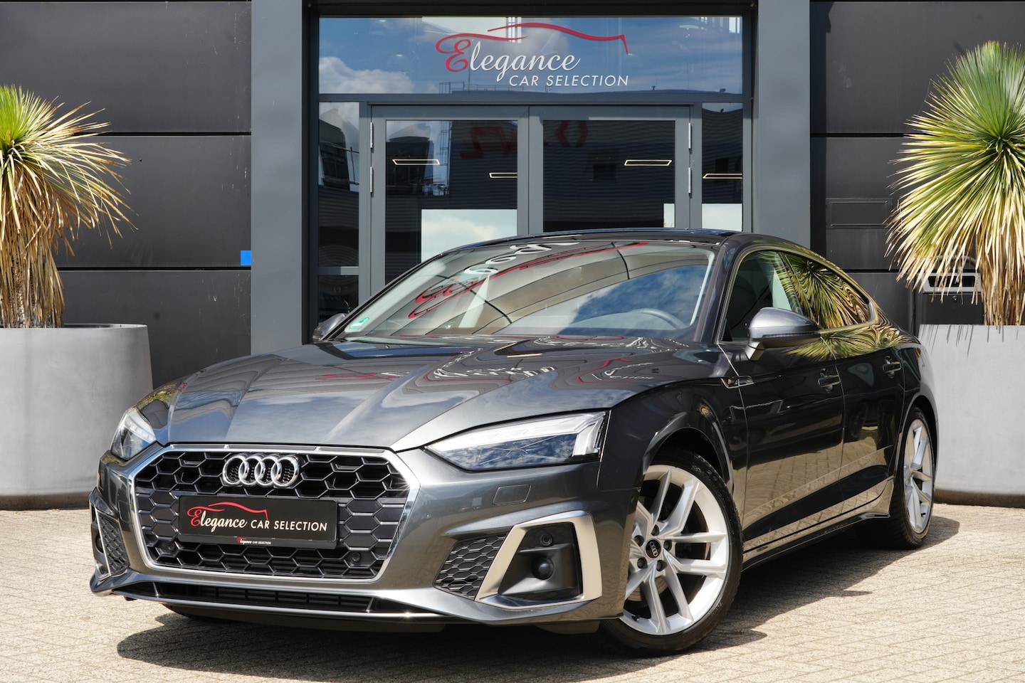 Audi A5 Sportback - 35 TFSI S edition 150pk Panoramadak/Stoelverwarming/Camera - AutoWereld.nl
