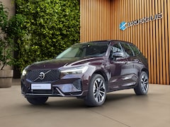 Volvo XC60 - 2.0 T6 Plug-in hybrid AWD Ultra Dark | Trekhaak | 360 Camera | Panoramadak | Harman/Kardon