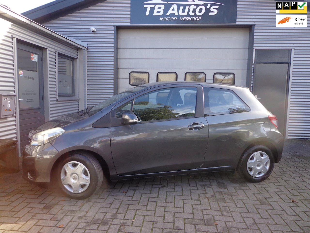 Toyota Yaris - 1.0 VVT-i Aspiration ! AIRCO / 1E EIGENAAR ! - AutoWereld.nl