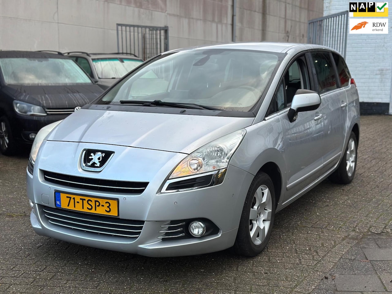 Peugeot 5008 - 1.6 VTi Blue Lease 7p. bj:2012 navi ECC NAP - AutoWereld.nl
