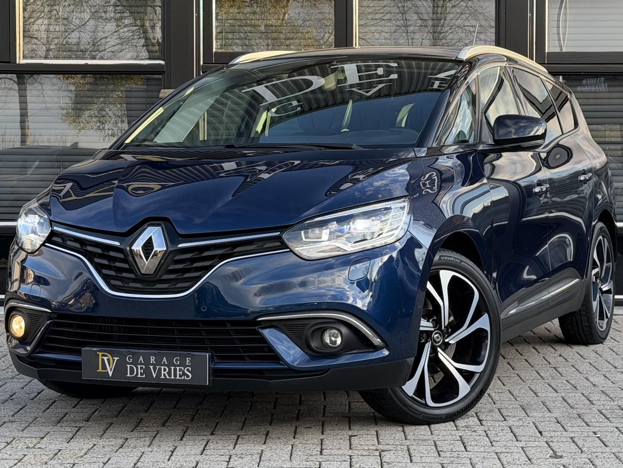 Renault Grand Scénic - 1.3 TCe Bose 7p Panoramadak Massage Full Option Garantie - AutoWereld.nl