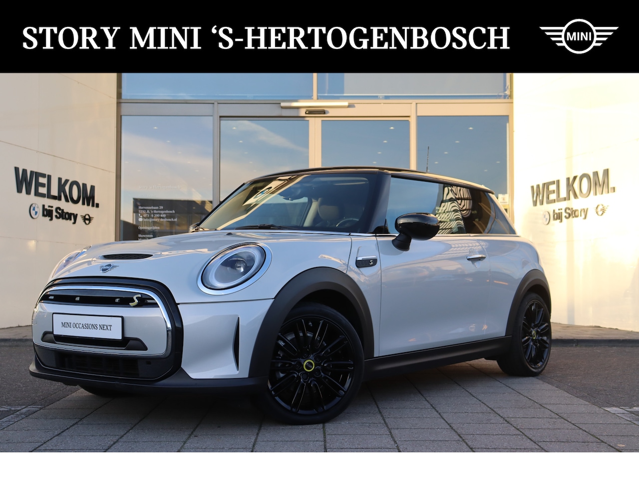 MINI Mini-Electric - Classic / Sportstoelen / LED / Navigatie / Cruise Control / PDC achter - AutoWereld.nl