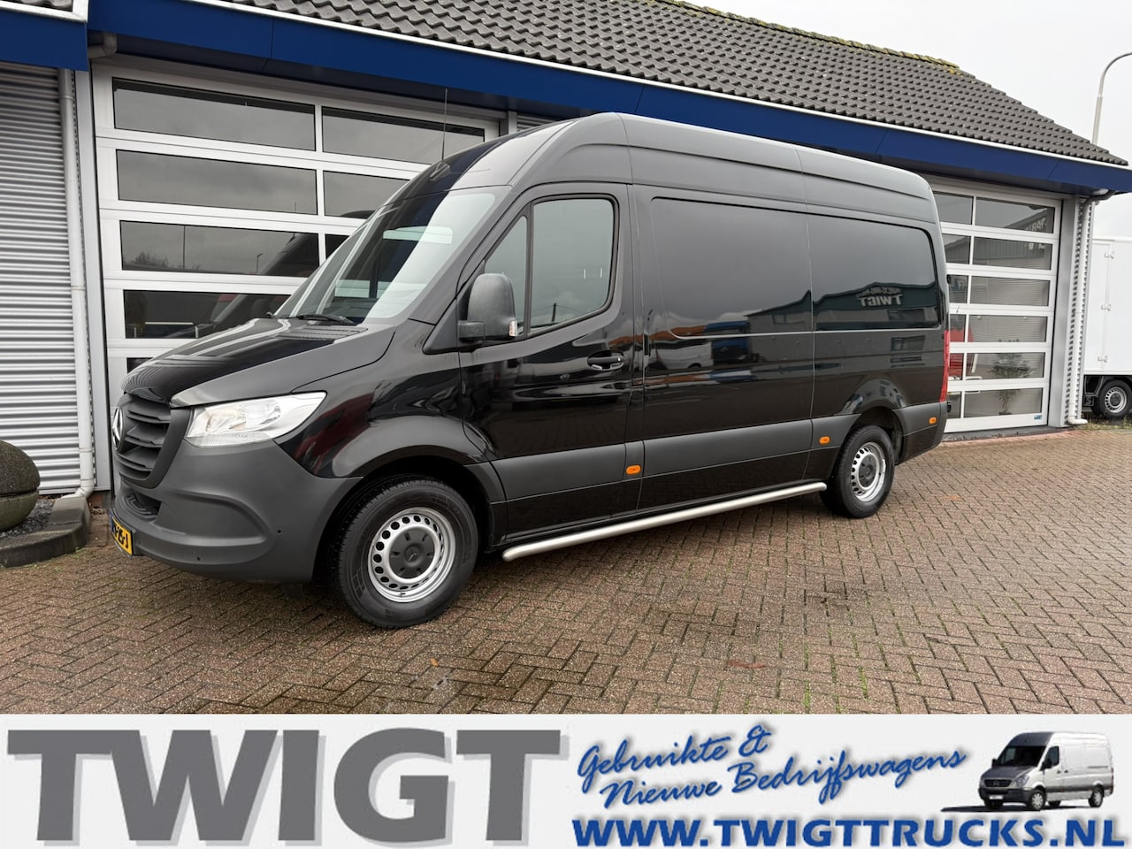Mercedes-Benz Sprinter - 316 2.2 CDI L2H2 Automaat/7"MBUX/Airco - AutoWereld.nl