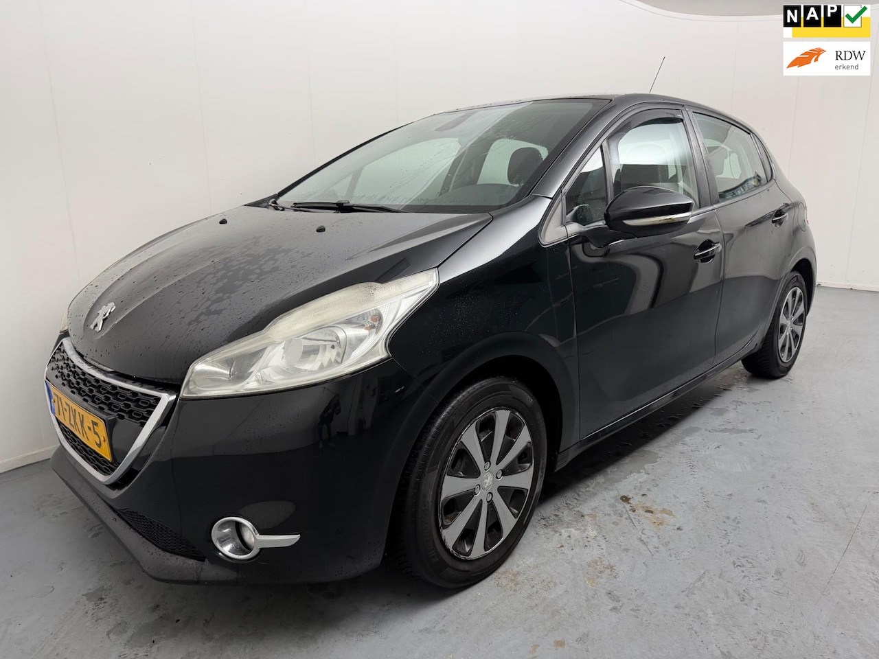 Peugeot 208 - 1.2 VTi Envy # Clima # EL ramen # Distributieriem vervangen # cruise - AutoWereld.nl