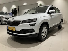Skoda Karoq - 1.5 TSI ACT Business Edition 150 PK | Automaat | Apple Carplay | Parkeersensoren Achter |