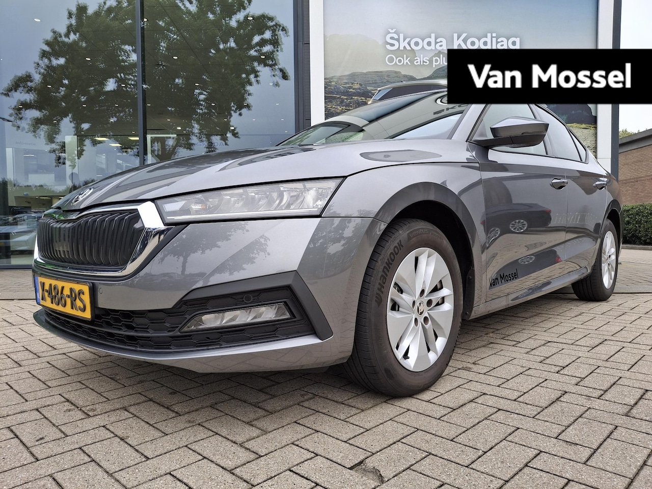 Skoda Octavia - 1.0 TSI Business Edition Elek. achterklep | Virtual cockpit | ACC | Stoelverwarming voor | - AutoWereld.nl