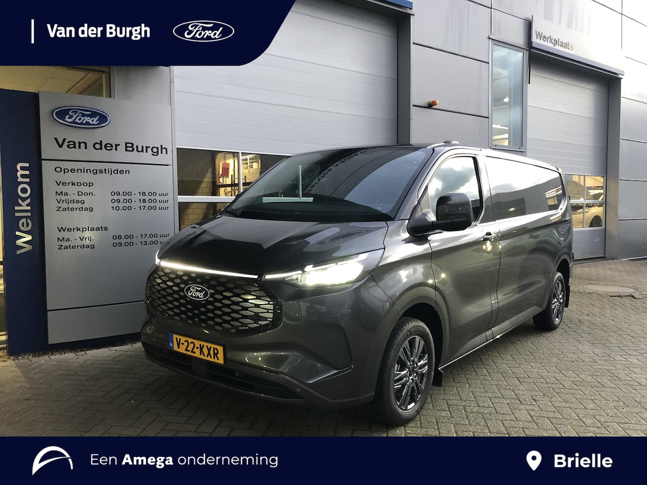 Ford E-Transit Cust. - 320 L2H1 Sport 65 kWh Ford E-Transit Cust. 340 L2H1 Sport 65 kWh - AutoWereld.nl