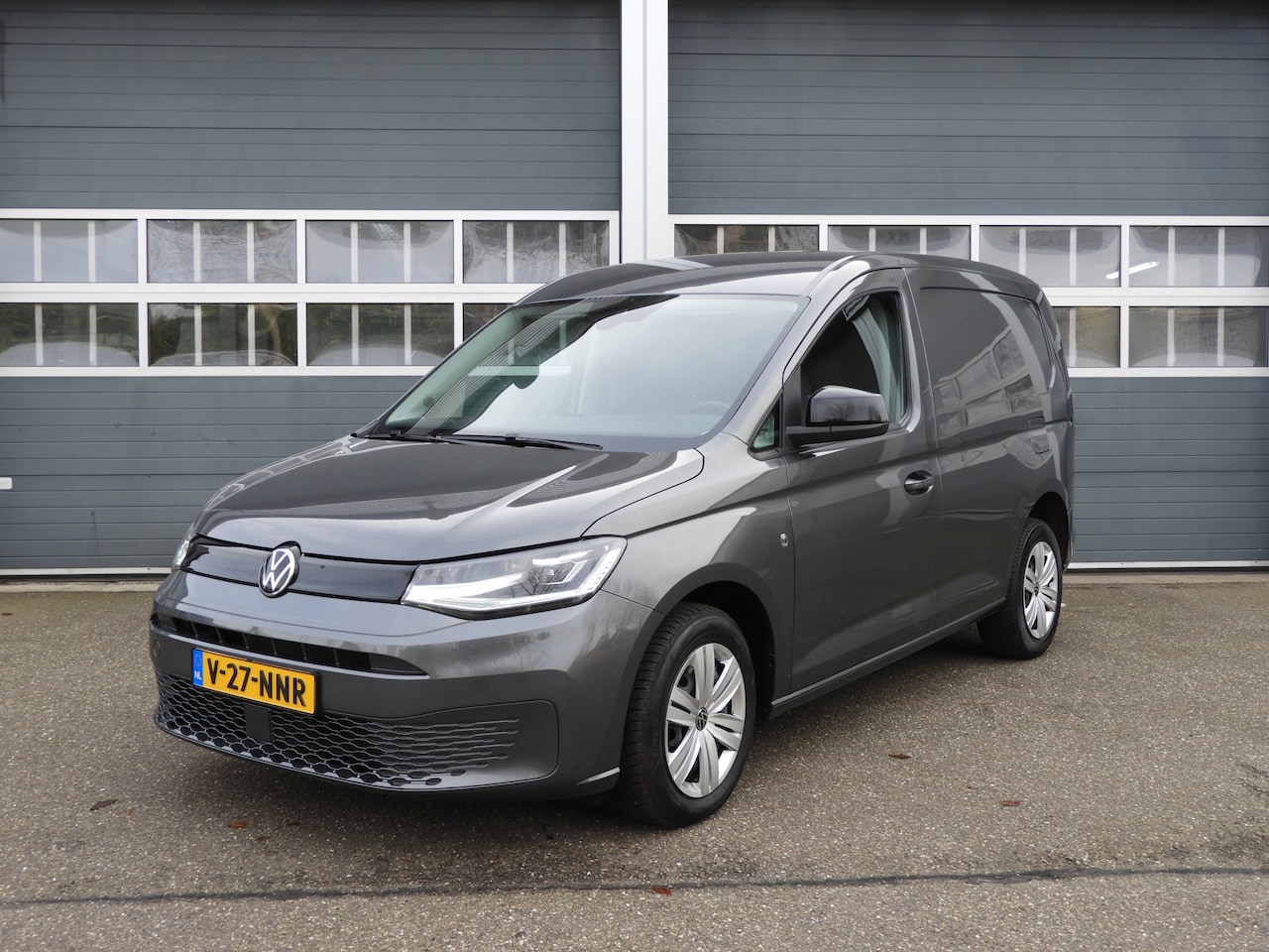 Volkswagen Caddy Cargo - 2.0 TDI 122 PK DSG | LED | LEDER | CAMERA | TREKHAAK - AutoWereld.nl