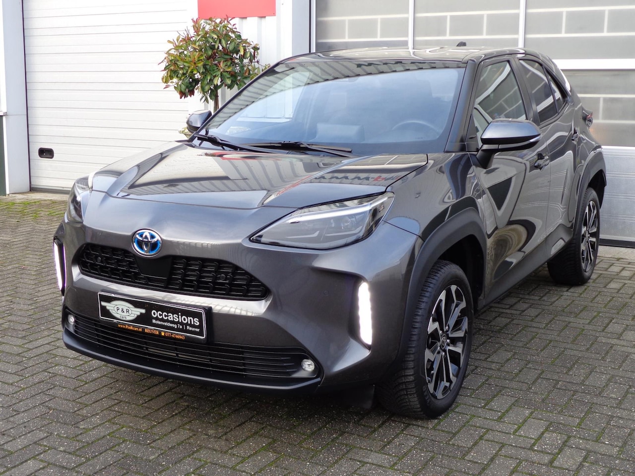 Toyota Yaris Cross - 1.5 Hybrid Dynamic Navi,PDC V+A, stoelverwarming,Dode hoek detectie,etc,etc - AutoWereld.nl
