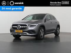 Mercedes-Benz GLA-Klasse - 250 4MATIC Progressive | Panoramadak | Trekhaak | Memory | Multibeam | Stoelverwarming |